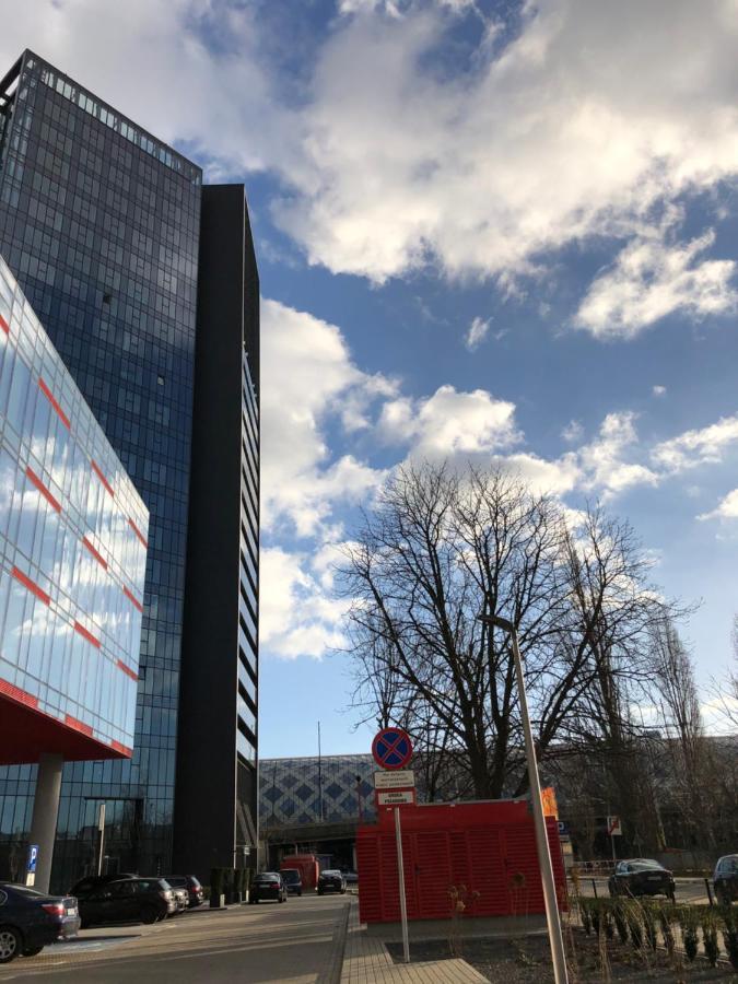 Piper Dworzec & Targi Leilighet Poznań Eksteriør bilde